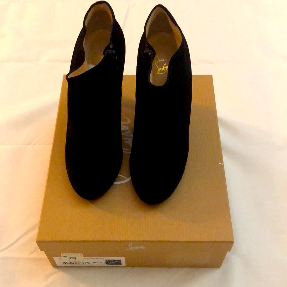 Christian Louboutin Booties in a size 40.5! - Picture 2 of 6